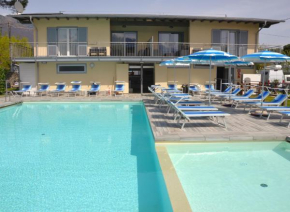 Camping Italia 90 Apartments Domaso